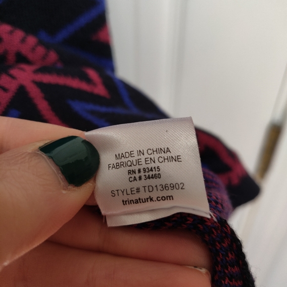 Trina Turk Milies Sweater Dress Geometric Print Size Small - Picture 7 of 7